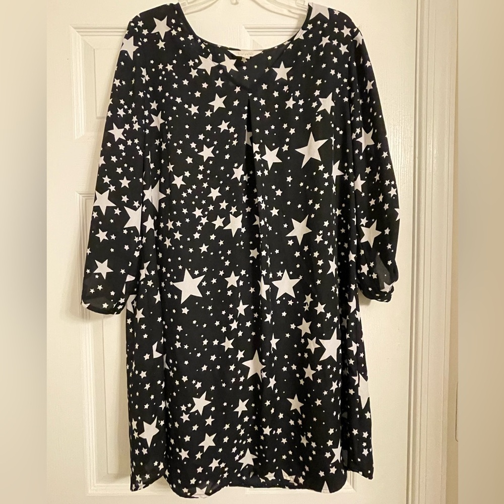 Decree Black and White Starry Dress
